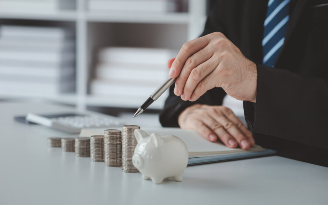 Școala de bani: educație financiară solidă